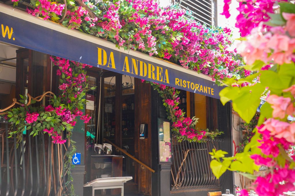 cozy restaurant Manhattan