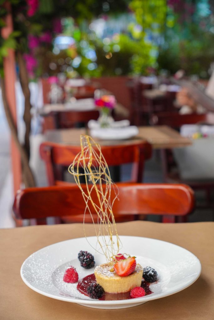 Outdoor brunch near me in Greenwich