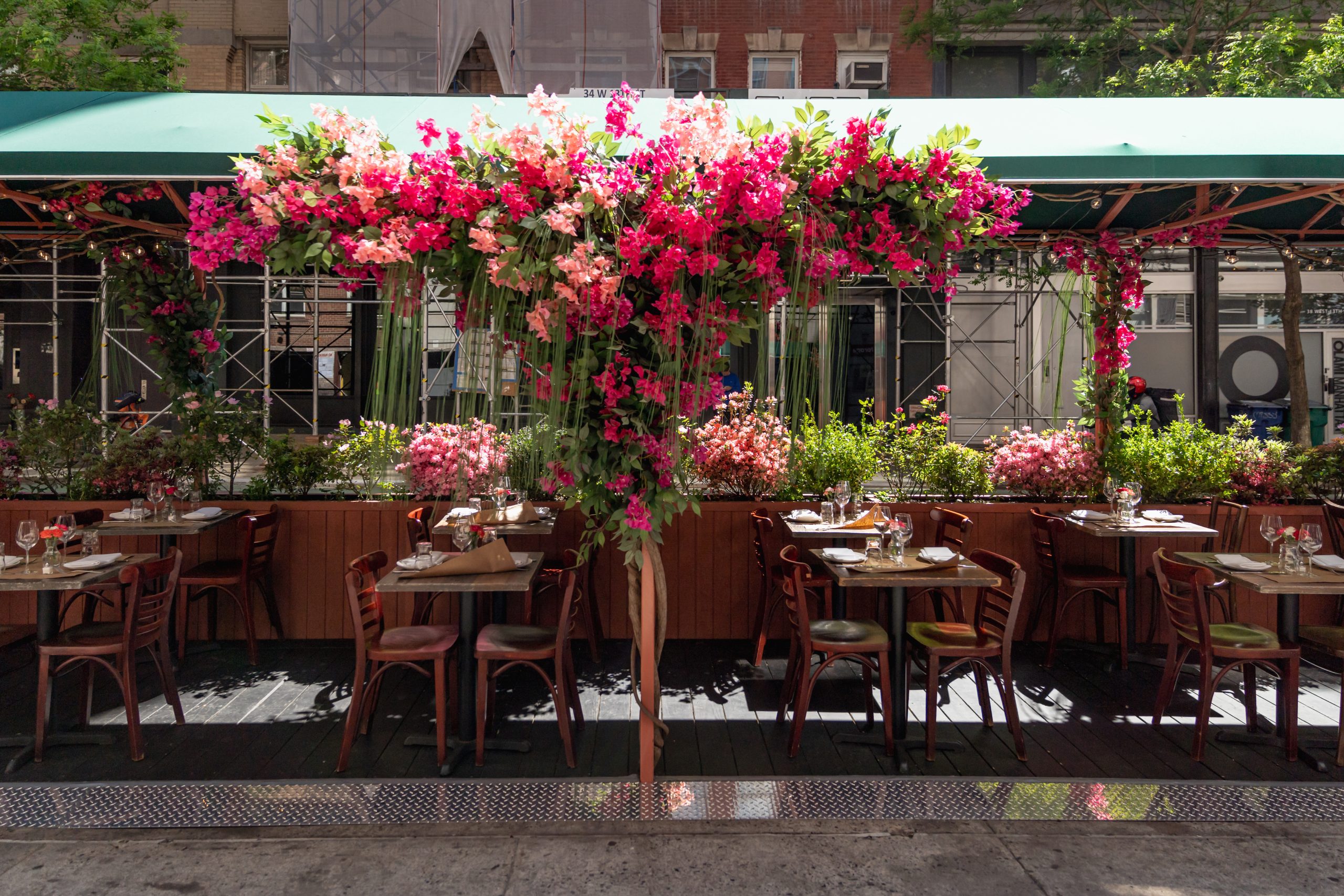 Restaurants With Outside Seating in Greenwich